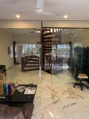 5 BHK Villa For Sale in Juhu