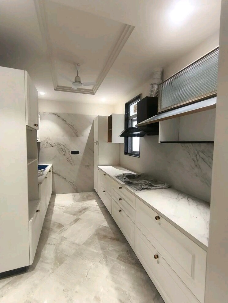 Kitchen, chattarpur 3 Bedroom 1500 Sq.Ft. Apartment In Chattarpur Delhi 9213365