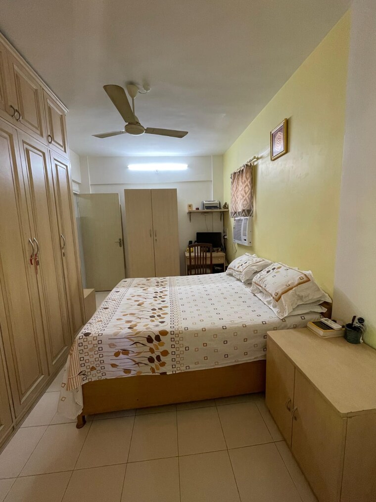 Bedroom, srishti-complex-powai 1 Bedroom 615 Sq.Ft. Apartment In Powai Mumbai 9213349