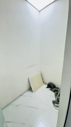 Room in  Office Space at Soham Plaza, Manpada – for Rent