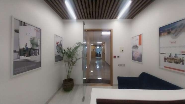 Living Room, lodha-supremus Commercial Office Space 1854 Sq.Ft. In Wagle Industrial Estate Thane 9213383