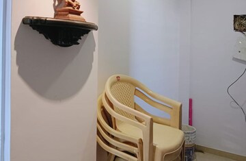 Staircase in  Pg at Khar West – for Rent