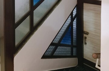 Staircase in  Pg at Khar West – for Rent