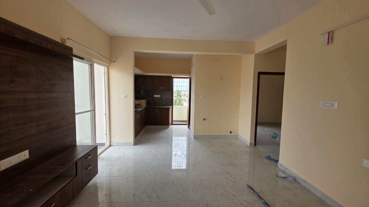 2 BHK Apartment For Rent in Rvs Nest