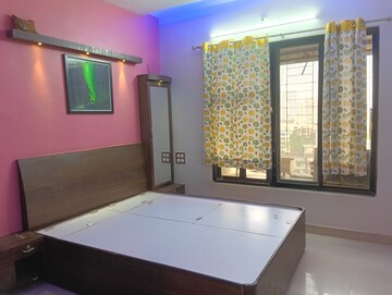 Bedroom in 1 BHK Apartment at Dheeraj Solitaire, Malad West – for Rent