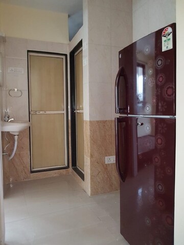 Furnished Amenities in 2 BHK Apartment at Bandra West – for Rent