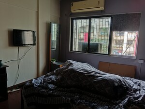 Bedroom in 1 BHK Apartment at Kalpataru Shravasti, Malad West – for Rent