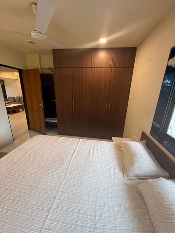 Bedroom in 2 BHK Apartment at Bandra West – for Rent