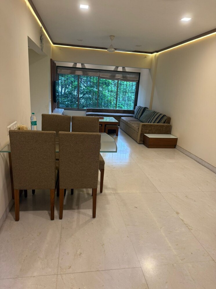 Living Room, bandra west 2 Bedroom 750 Sq.Ft. Apartment In Bandra West Mumbai 9213450