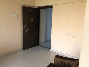 Room in 1 BHK Apartment at Arihant City, Bhadwad Gaon – for Rent