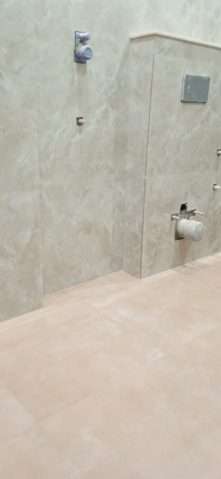 Bathroom, mahavir enclave 1 2 Bedroom 700 Sq.Ft. Apartment In Mahavir Enclave 1 Delhi 9213505