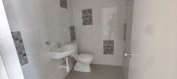 Bathroom in 1 BHK Apartment at Mahindra Happinest Kalyan, Kalyan West – for Rent