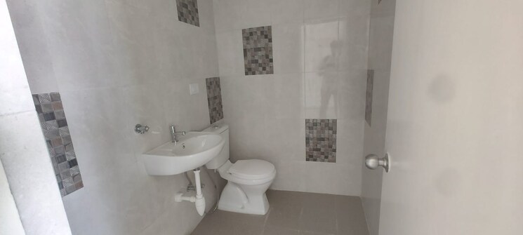 Bathroom, mahindra-happinest-kalyan 1 Bedroom 397 Sq.Ft. Apartment In Kalyan West Thane 9213510