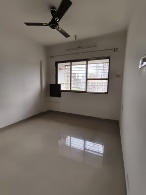 Room in 1 BHK Apartment at Bhoomi Park II, Malad West – for Sale