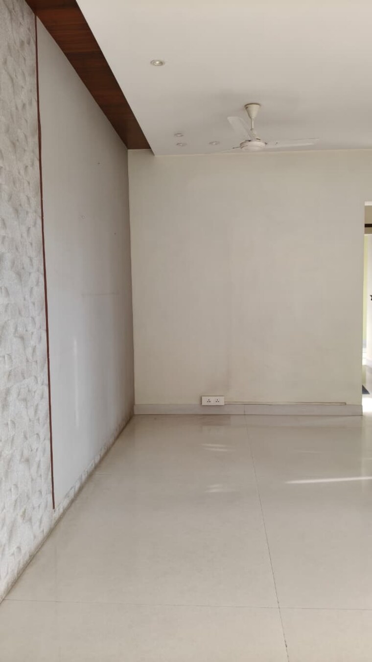 Room, rustomjee-elita 3 Bedroom 2000 Sq.Ft. Apartment In Andheri West Mumbai 9191946