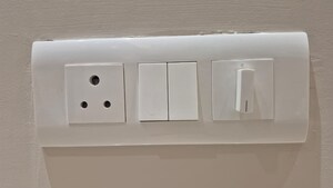 Building Lobby in 4 BHK Builder Floor at Sector 40 – for Sale