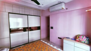 Bedroom in 2.5 BHK Apartment at Lodha Eternis, Andheri East – for Rent