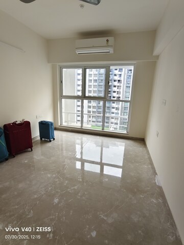 2 BHK Apartment For Rent in Hubtown Hillcrest, Andheri East