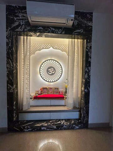 Building Lobby in 3 BHK Builder Floor at Saket – for Rent