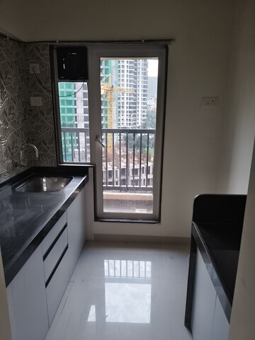 1 BHK Apartment For Rent in Raunak Residency Thane, Pokhran Road No One