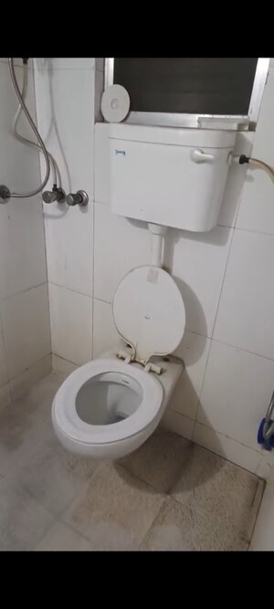 Master Bedroom in 2 BHK Apartment at Ganesh Krupa CHS Kurla, Kurla East – for Rent