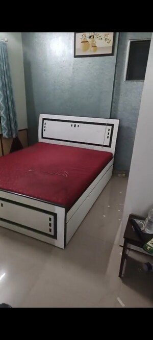 Furnished Amenities in 2 BHK Apartment at Ganesh Krupa CHS Kurla, Kurla East – for Rent