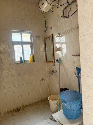 Bathroom in 3 BHK Apartment at Niketa Park, Deccan Gymkhana – for Sale