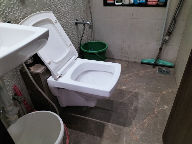 Team Area, lalani-velentine-apartment-1-wing-d 1 Bedroom 405 Sq.Ft. Apartment In Malad East Mumbai 9213610