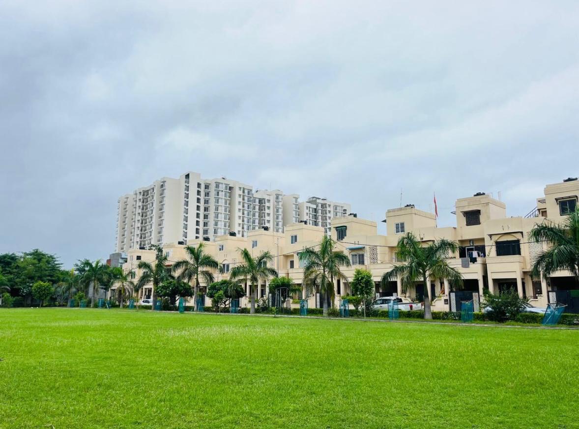 Plot For Sale in Wing Lucknow Greens Plots