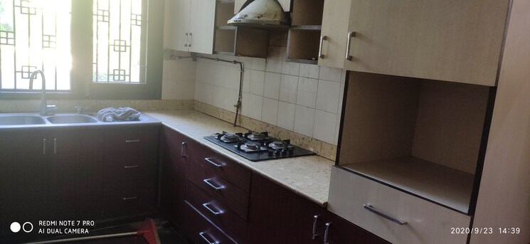 Kitchen, godrej-golf-links-evoke 4 Bedroom 4177 Sq.Ft. Apartment In Sector 27 Yamuna Expressway Greater Noida 9213619