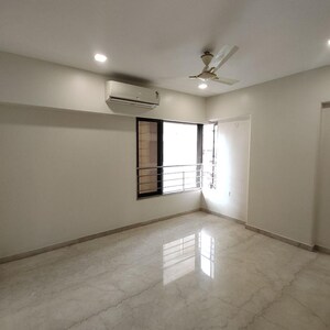 Room in 2 BHK Apartment at Bandra West – for Sale