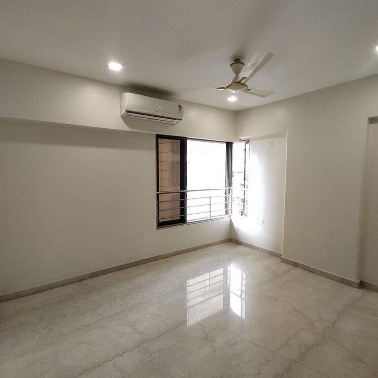 Room, bandra west 2 Bedroom 757 Sq.Ft. Apartment In Bandra West Mumbai 9213624