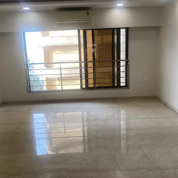 Room in 2 BHK Apartment at Bandra West – for Sale