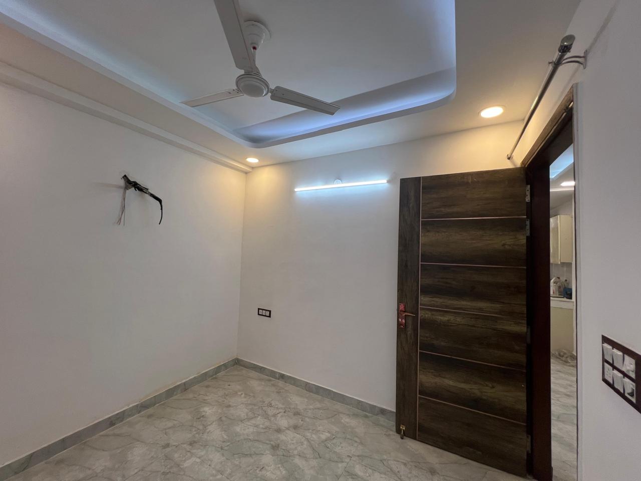 1 BHK Independent House For Sale in Chattarpur 