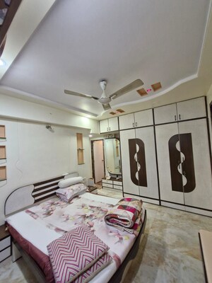 Team Area in 4 BHK Apartment at Gundecha Greens, Kandivali East – for Rent