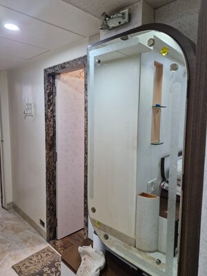 Building Lobby in 4 BHK Apartment at Gundecha Greens, Kandivali East – for Rent