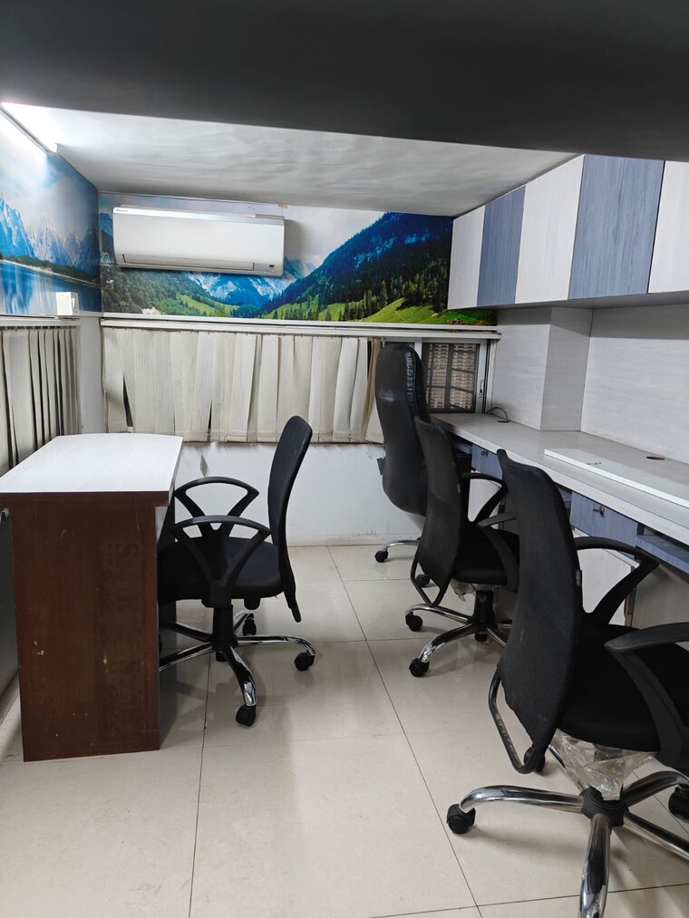 Team Area, crystal-plaza-andheri-west Commercial Office Space 520 Sq.Ft. In Andheri West Mumbai 9213644