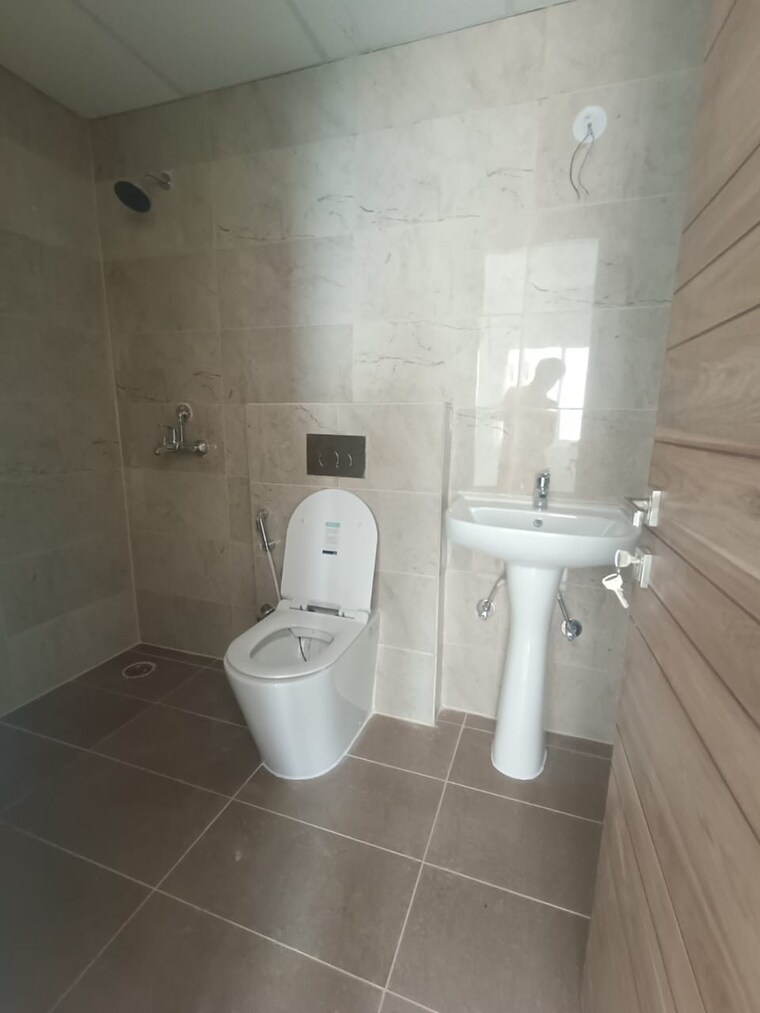 Bathroom, eldeco-live-by-the-greens 2 Bedroom 1137 Sq.Ft. Apartment In Sector 150 Noida 9213669