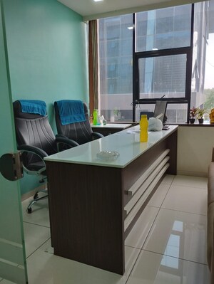  Office Space For Rent in Sama Savli Road