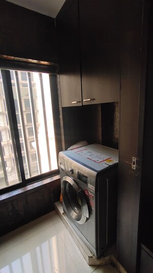 Bedroom in 2 BHK Apartment at Parikh Pearl Apartment, Andheri West – for Rent