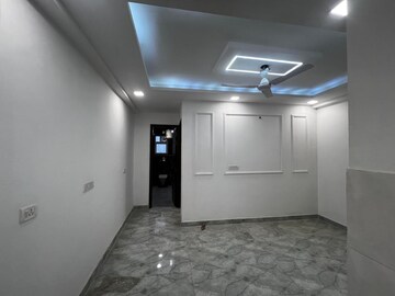 Room in 1 BHK Independent House at Chattarpur – for Rent