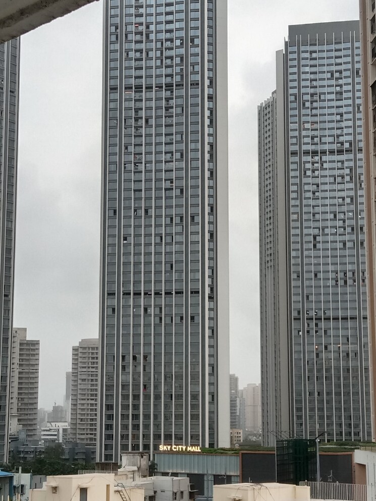Listing Cover Image