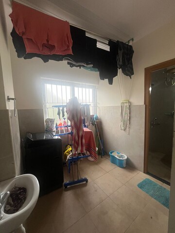 Living Room in 2 BHK Apartment at Indiranagar – for Rent
