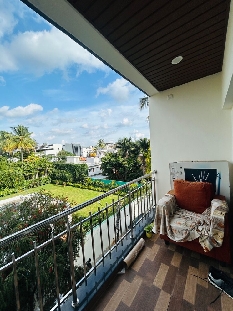Balcony, indiranagar 2 Bedroom 1050 Sq.Ft. Apartment In Indiranagar Bangalore 9213710