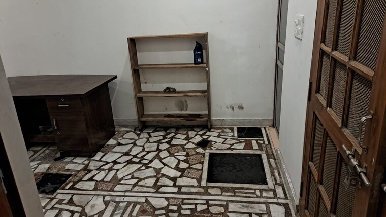 undefined, gomti nagar 3 Bedroom 2400 Sq.Ft. Independent House In Gomti Nagar Lucknow 9213731