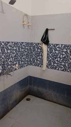 Furnished Amenities in 3 BHK Independent House at Gomti Nagar – for Rent