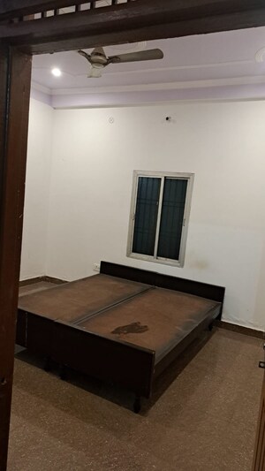 Bedroom in 3 BHK Independent House at Gomti Nagar – for Rent
