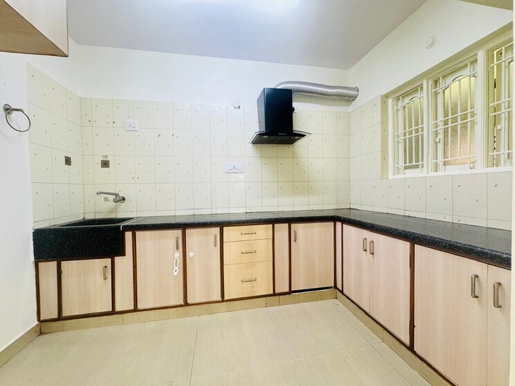 Kitchen, indiranagar 3 Bedroom 1800 Sq.Ft. Apartment In Indiranagar Bangalore 9213749