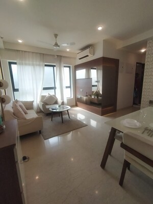 2 BHK Apartment For Sale in Shapoorji Pallonji Vicinia, Powai