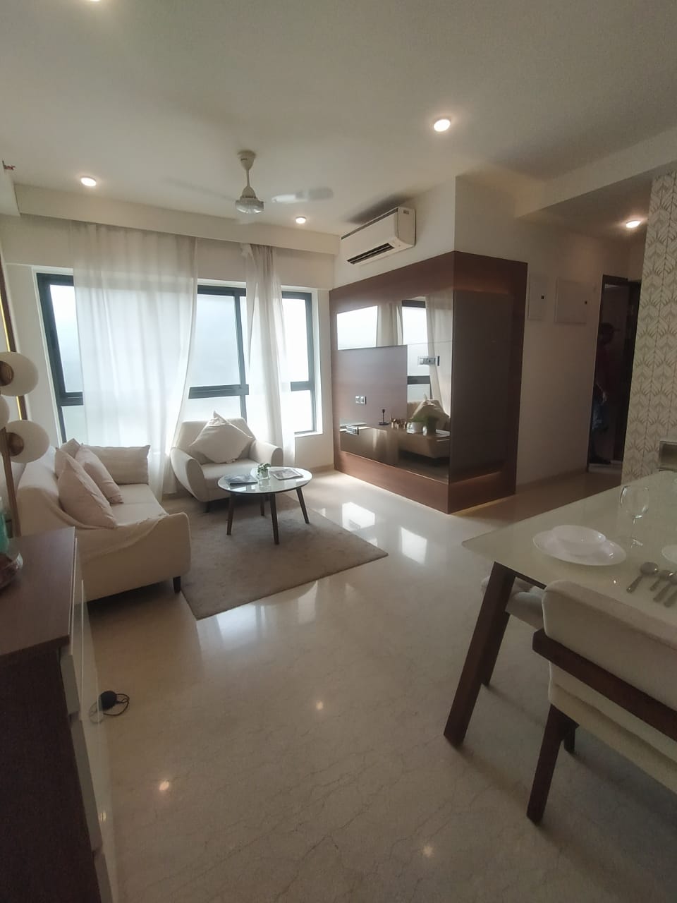 2 BHK Apartment For Sale in Shapoorji Pallonji Vicinia